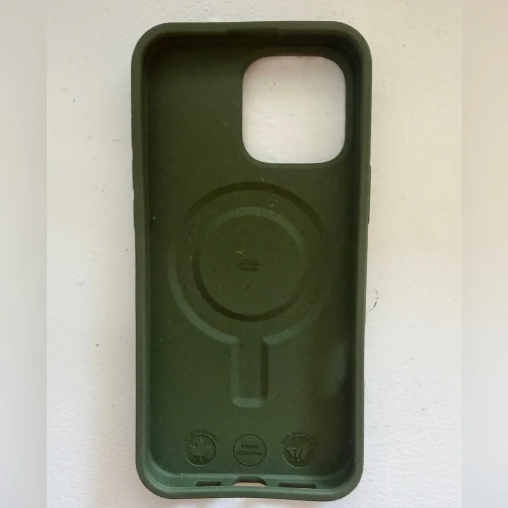 Pela - iPhone 16 Pro Max case